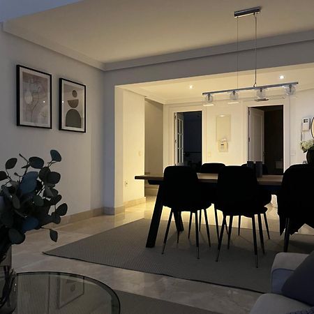 Penthouse With Sea Views In Marbella Daire Dış mekan fotoğraf