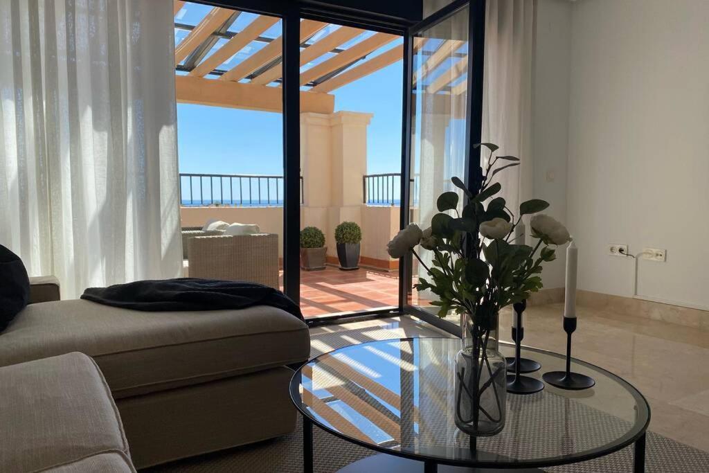 Penthouse With Sea Views In Marbella Daire Dış mekan fotoğraf