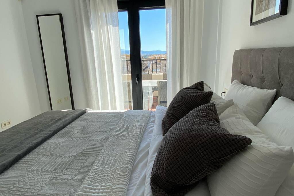 Penthouse With Sea Views In Marbella Daire Dış mekan fotoğraf